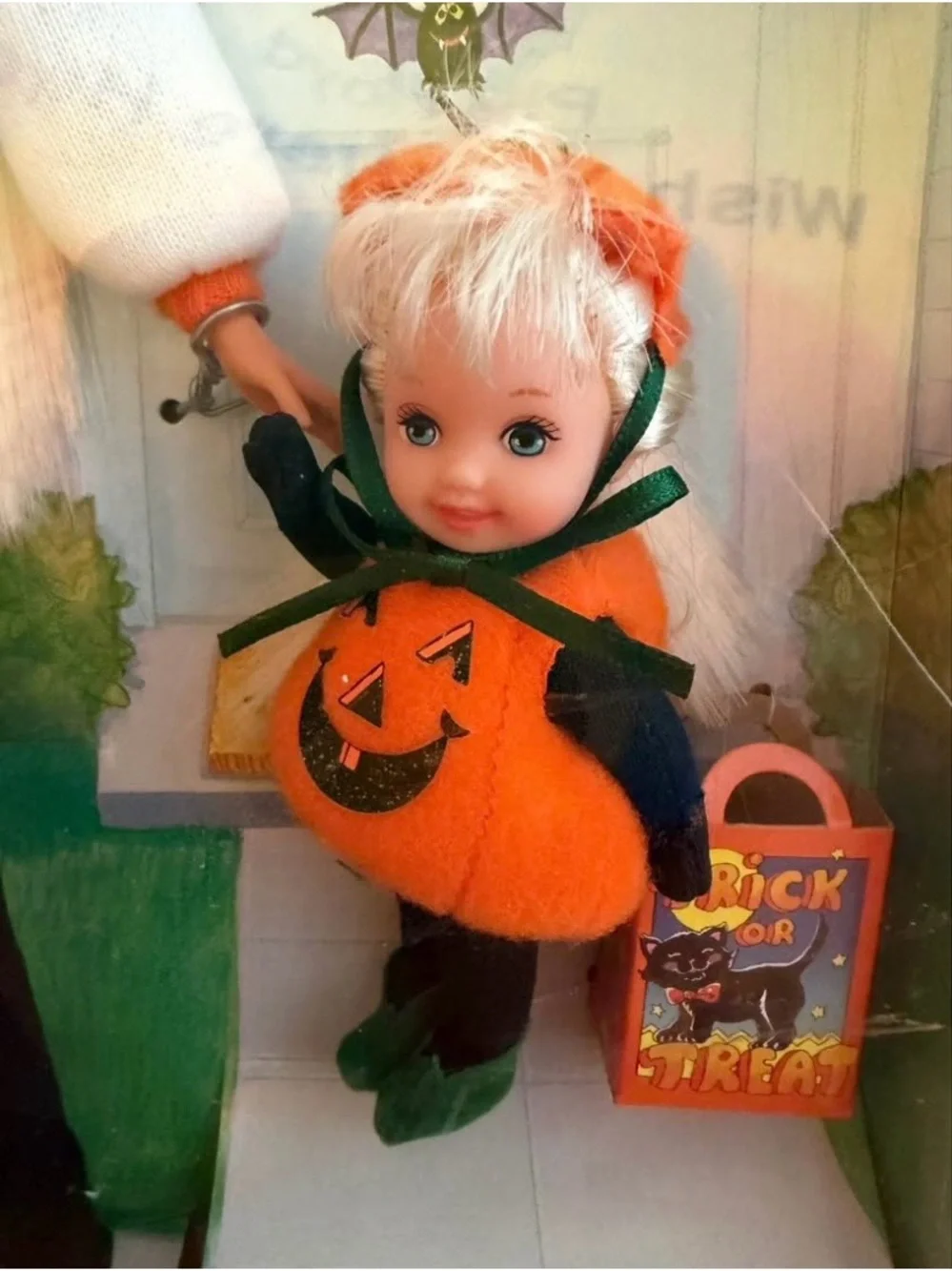Barbie festive kelly
